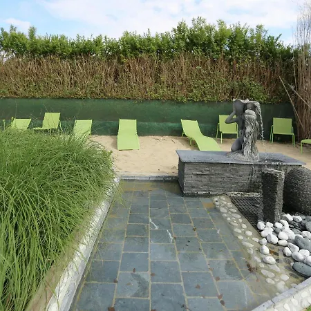 Splendid In With Sauna Bubble Bath Terrace
