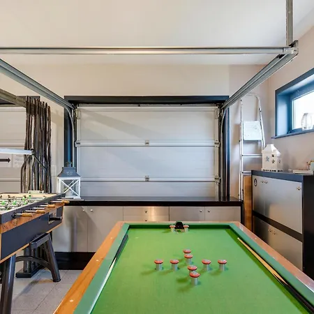 Luxury Coastal With Jacuzzi & Sauna Middelkerke