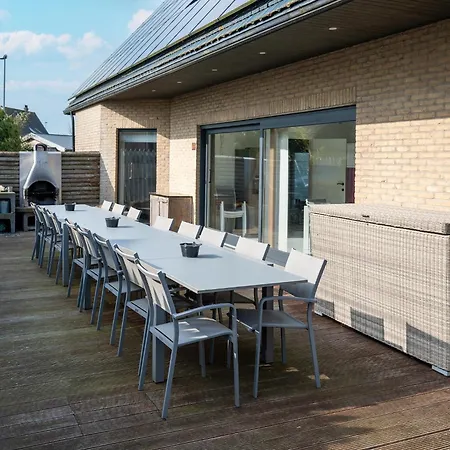Luxury Coastal With Jacuzzi & Sauna Villa Middelkerke