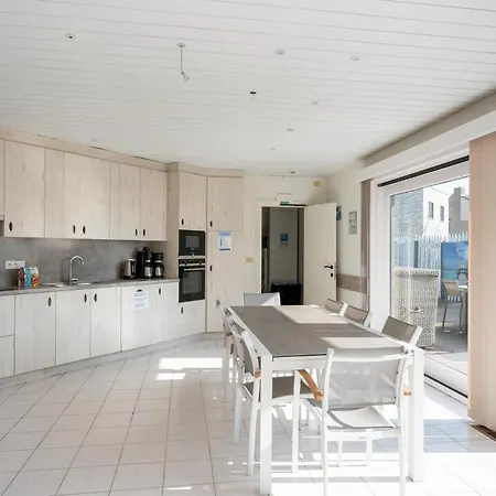 Villa Luxury Coastal With Jacuzzi & Sauna *