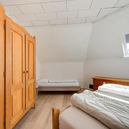 Luxury Coastal With Jacuzzi & Sauna Middelkerke